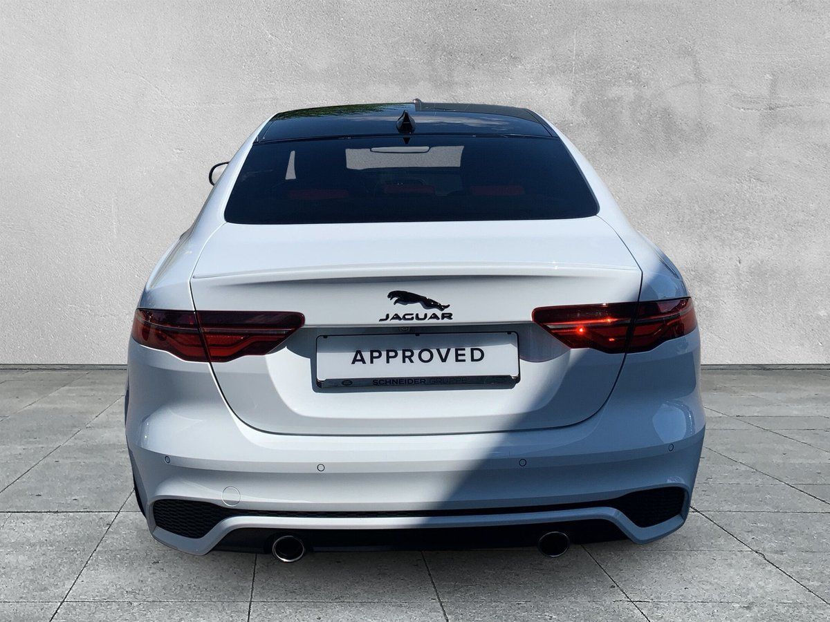 Jaguar XE P250 R-DYNAMIC SE 19"LMF+ACC+LED+SHZG+DAB+EPH foto 7