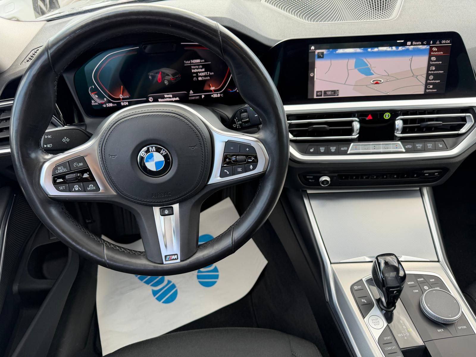 BMW 320d Advantage Navi AHK Panorama PDC foto 7