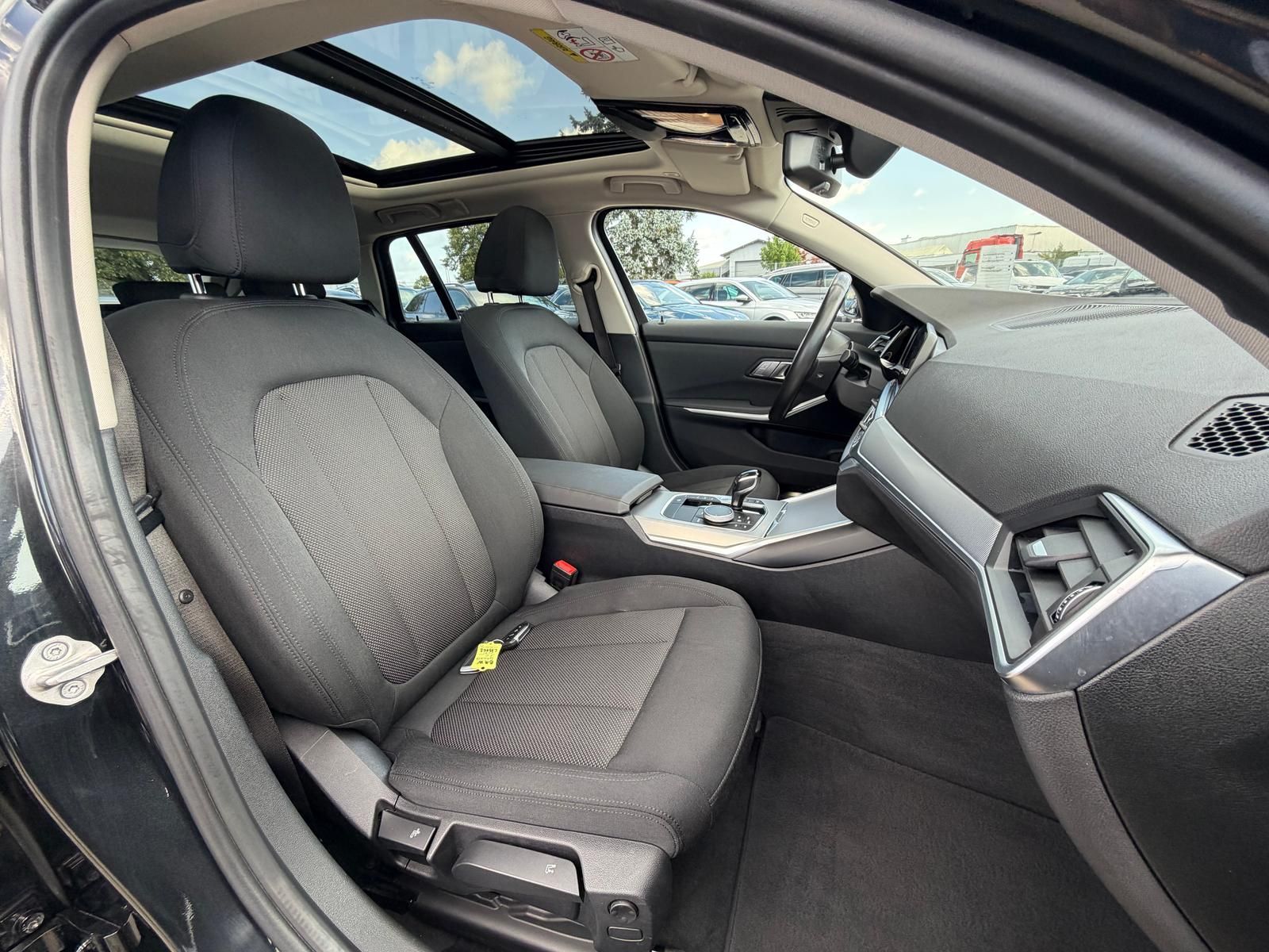 BMW 320d Advantage Navi AHK Panorama PDC foto 9