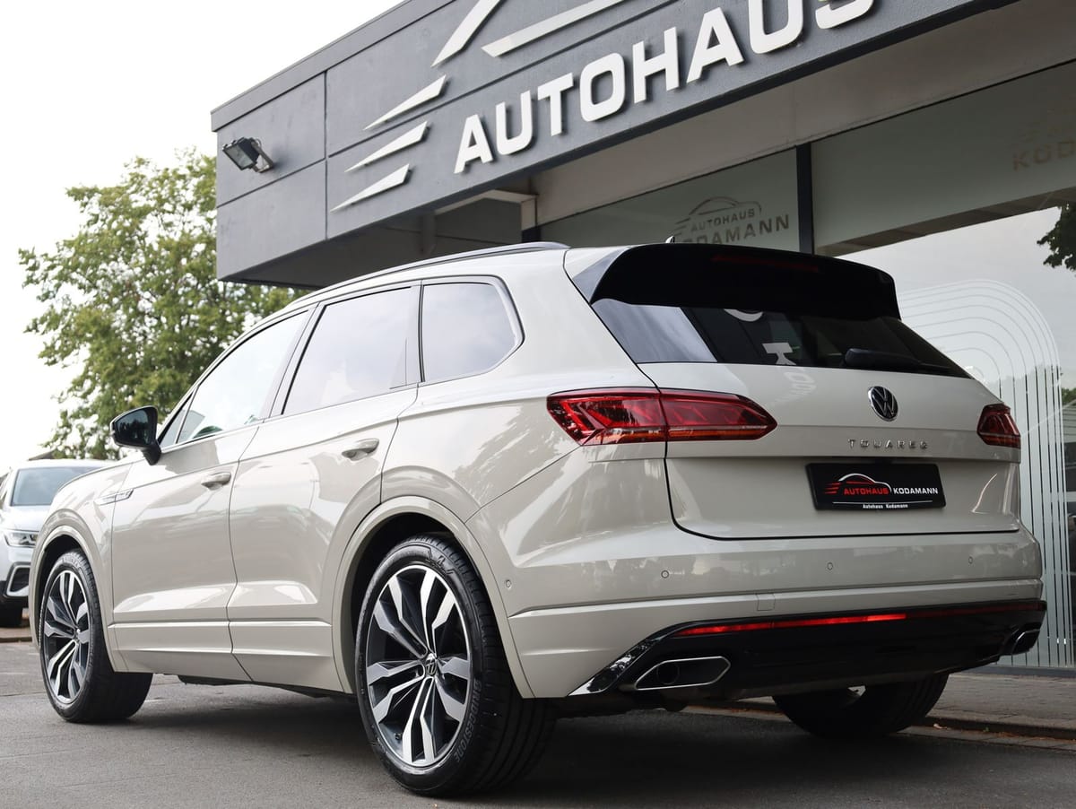 Volkswagen Touareg R-Line 4Motion Pano Memory AHK Luft 21 foto 11