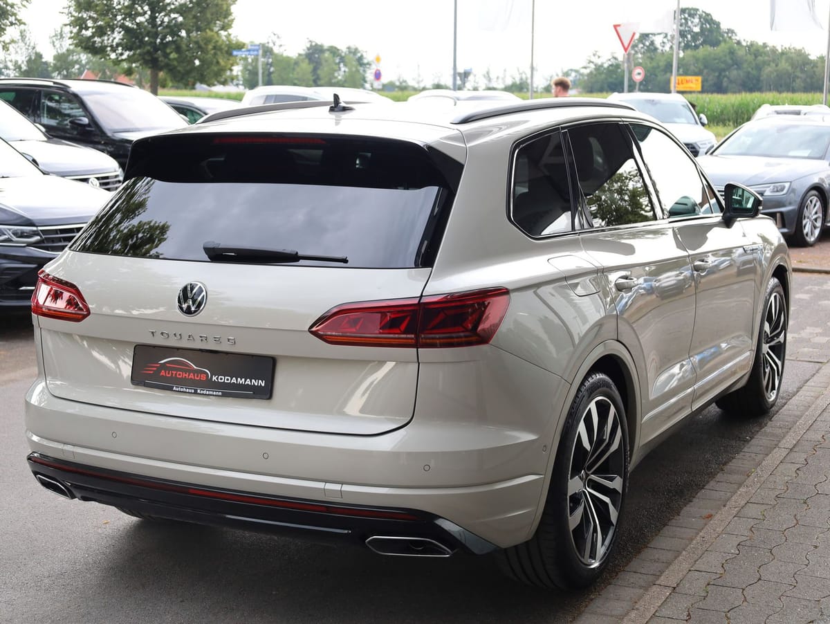 Volkswagen Touareg R-Line 4Motion Pano Memory AHK Luft 21 foto 13