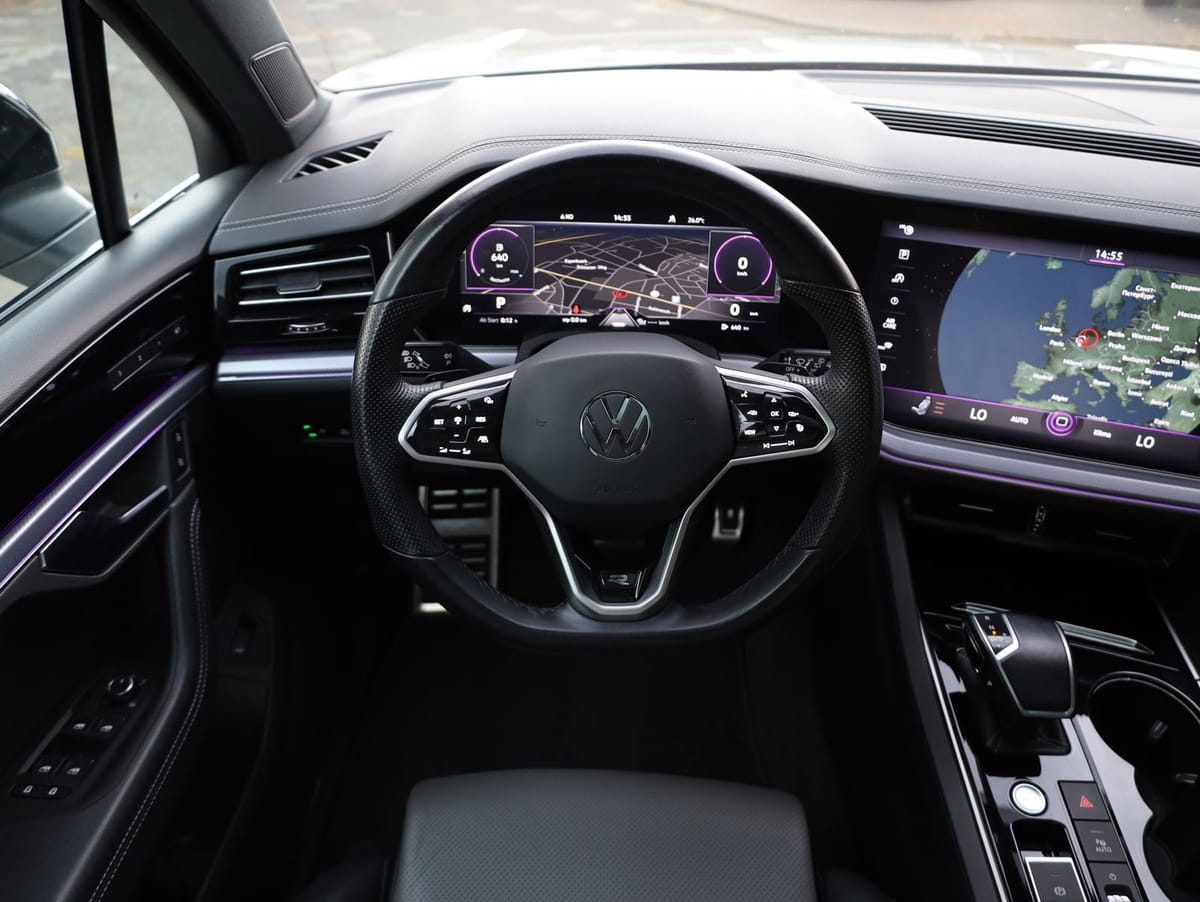 Volkswagen Touareg R-Line 4Motion Pano Memory AHK Luft 21 foto 24
