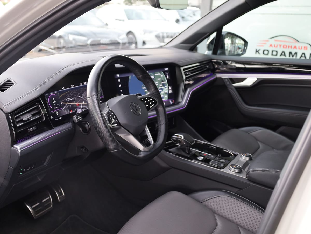 Volkswagen Touareg R-Line 4Motion Pano Memory AHK Luft 21 foto 25
