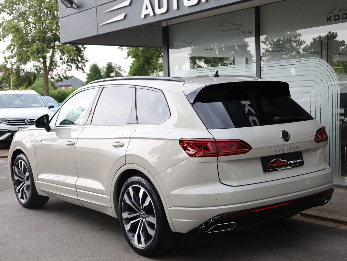 Volkswagen Touareg R-Line 4Motion Pano Memory AHK Luft 21 foto 10