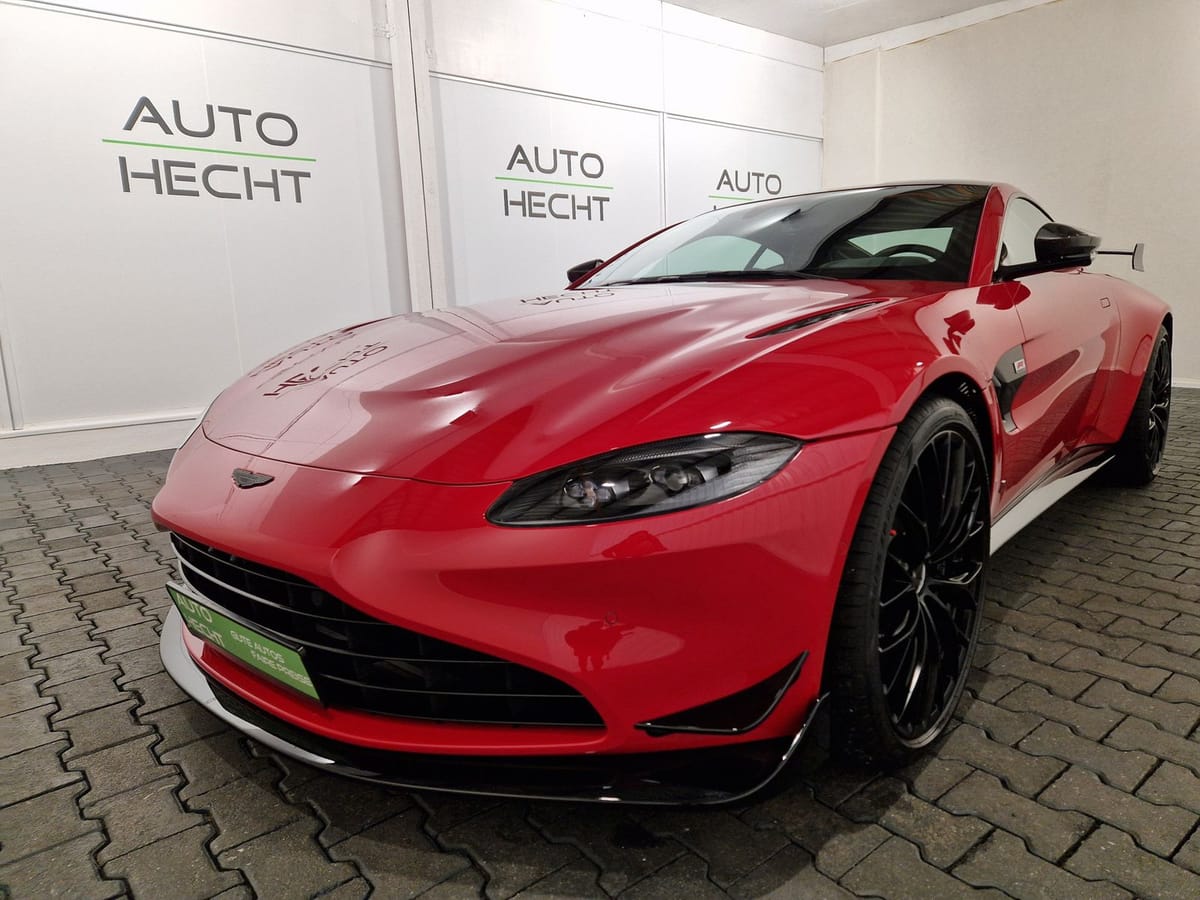 Aston Martin V8 Vantage F1 Carbon Performance Sitze