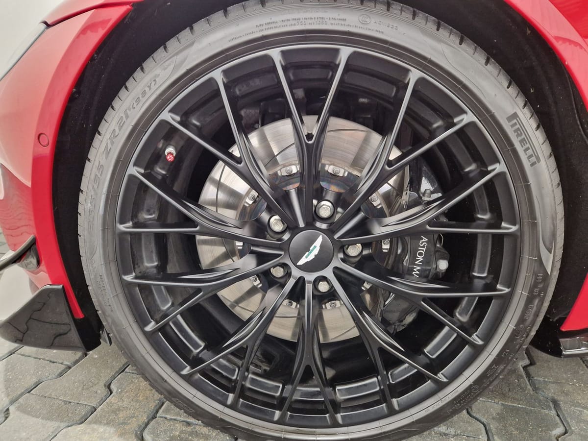 Aston Martin V8 Vantage F1 Carbon Performance Sitze foto 14