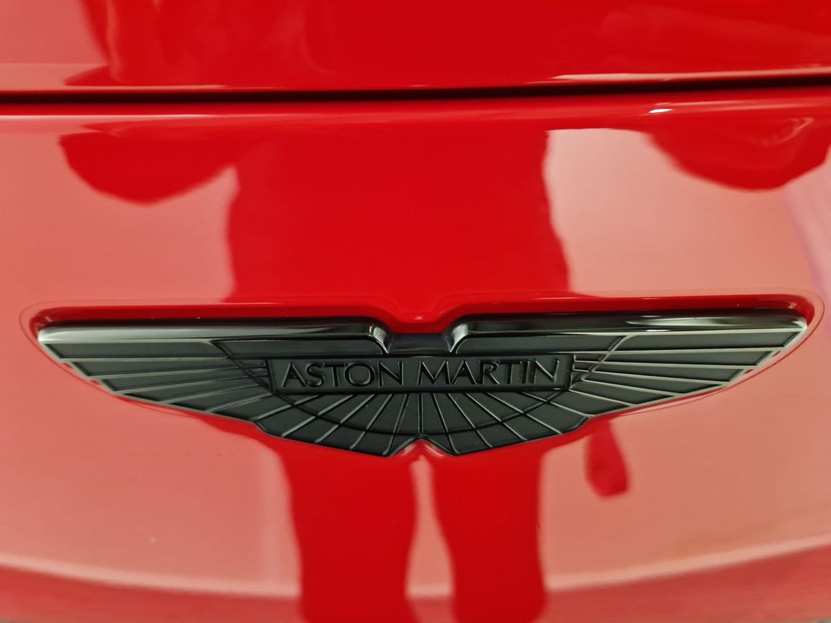 Aston Martin V8 Vantage F1 Carbon Performance Sitze foto 15