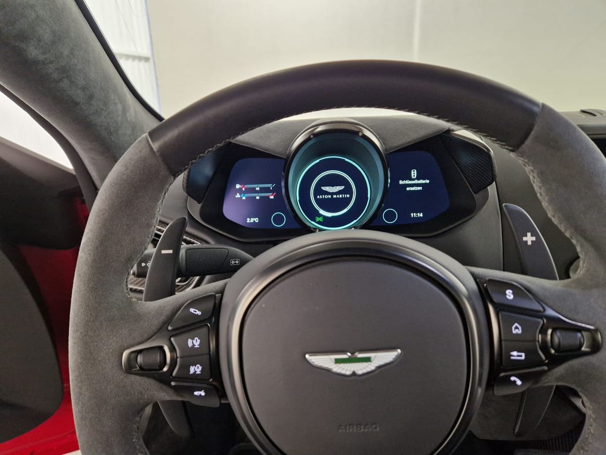 Aston Martin V8 Vantage F1 Carbon Performance Sitze foto 16