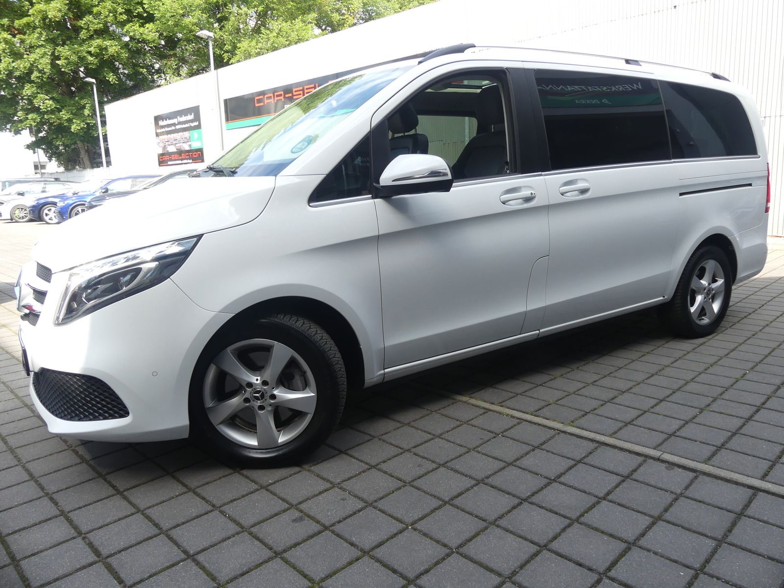 Mercedes-Benz V 220 d 7G-Tron lang 7-Sitze PANO STDHZ E-TÜR LE foto 2