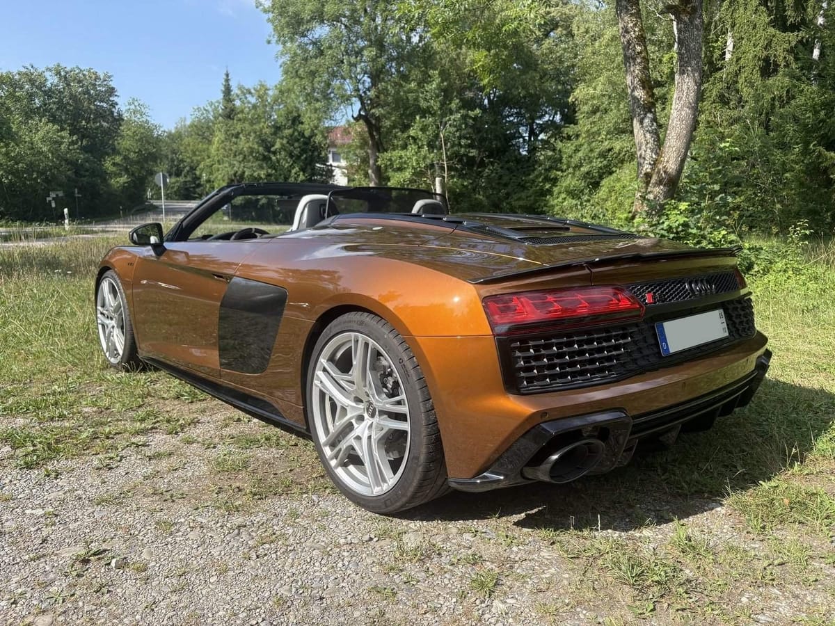 Audi R8 Spyder RWD Performance Keramik B&O Klappe foto 5