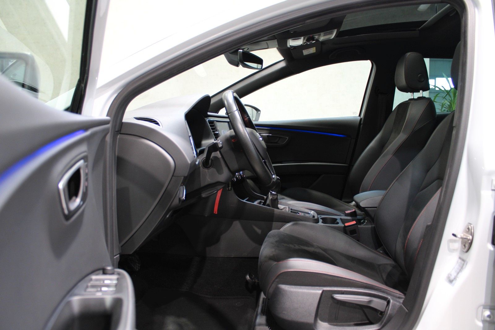 Seat Leon FR 1,5 TSI Panoramadach foto 9