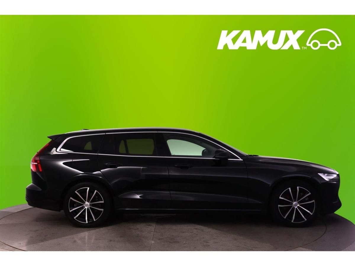 Volvo V60 T6Plug-In AWD Core LED CARPLAY AHK TEMPO foto 2