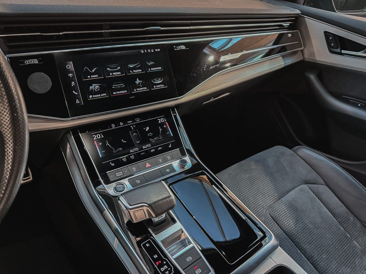 Audi Q8 50 TDI quattro S-Line Pano AHK OptikPaket foto 14