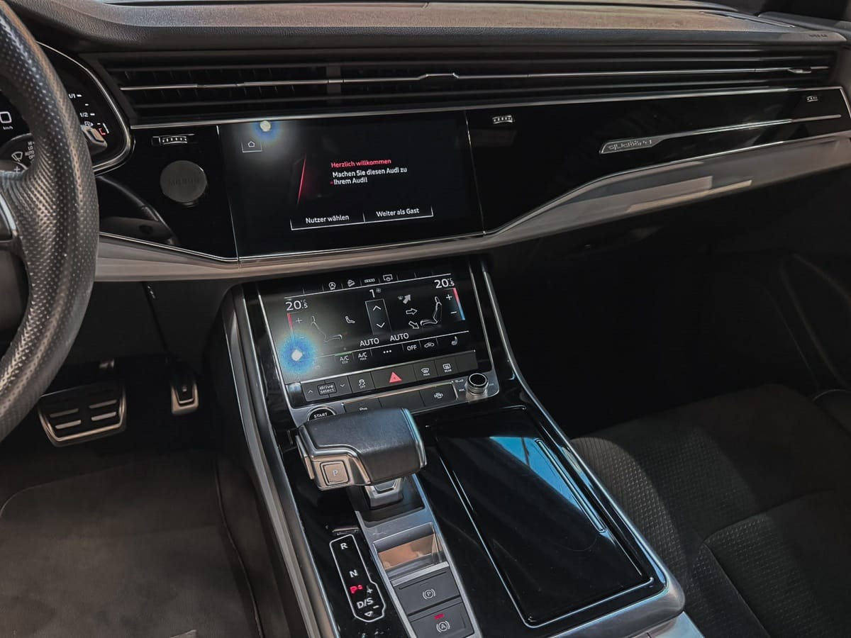 Audi Q8 50 TDI quattro S-Line Pano AHK OptikPaket foto 15
