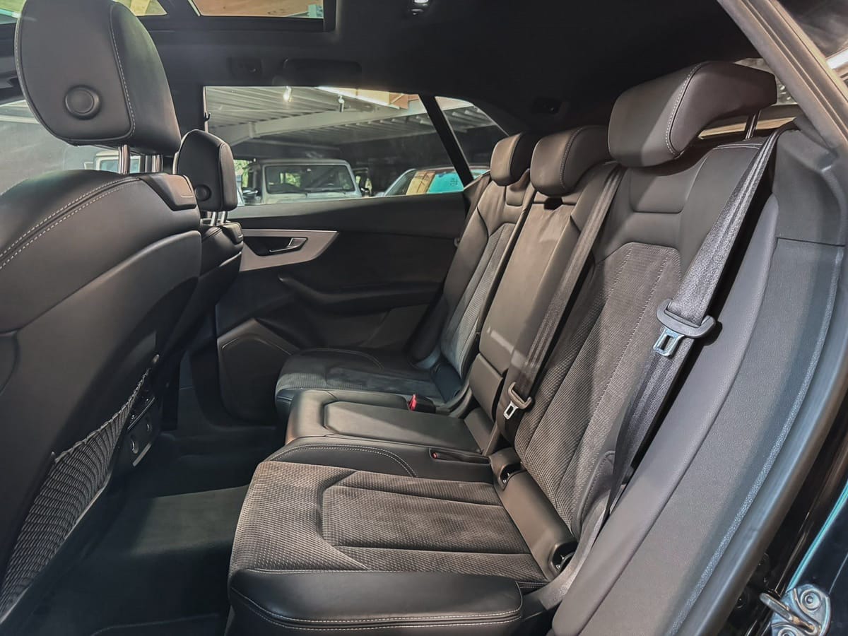 Audi Q8 50 TDI quattro S-Line Pano AHK OptikPaket foto 23