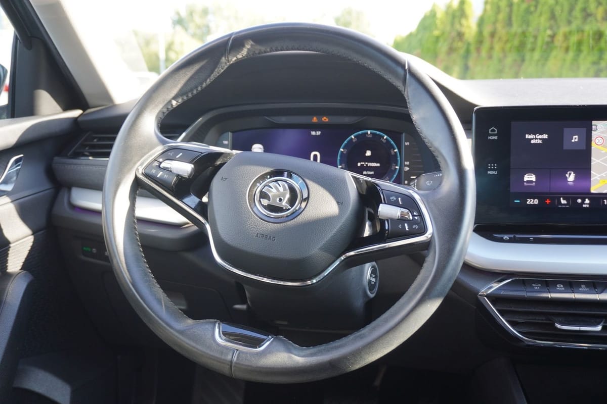 Skoda Octavia Combi Style LED Navi AHK Kamera Head-Up foto 13