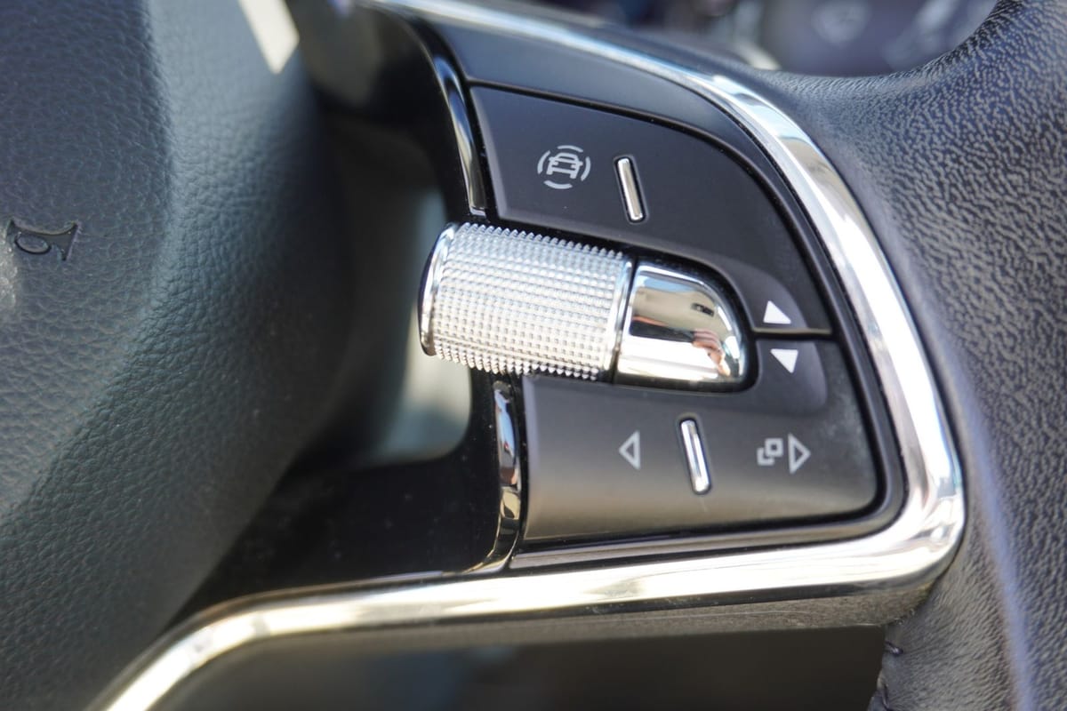 Skoda Octavia Combi Style LED Navi AHK Kamera Head-Up foto 19