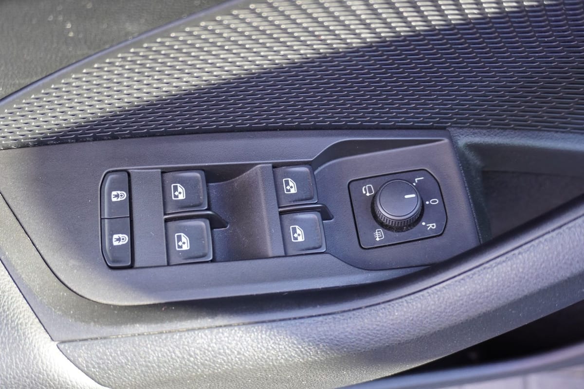 Skoda Octavia Combi Style LED Navi AHK Kamera Head-Up foto 23