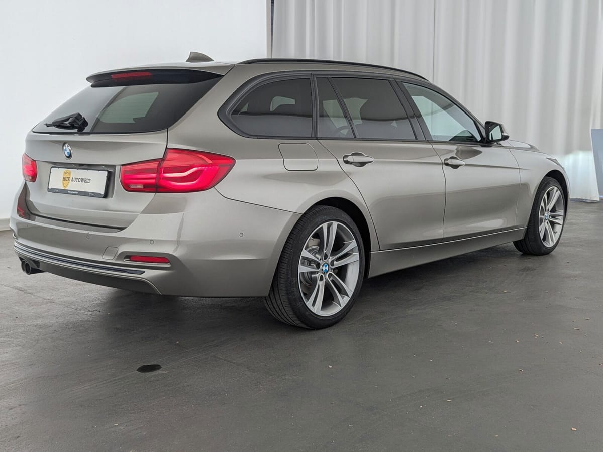 BMW 330 i xDrive Sport Line LED NAVI SHZ RFK HUD BC foto 6