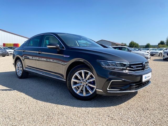 Volkswagen Passat Lim. GTE,NAVI,LED,ACC,SHZ,RFK,LederVienna foto 4
