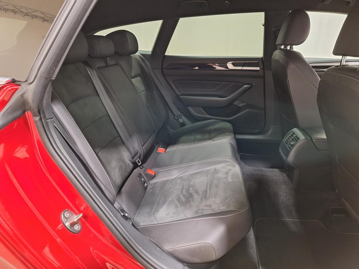 Volkswagen Arteon SB 2.0 TDI DSG 4M R-Line Matrix DCC 360° foto 12