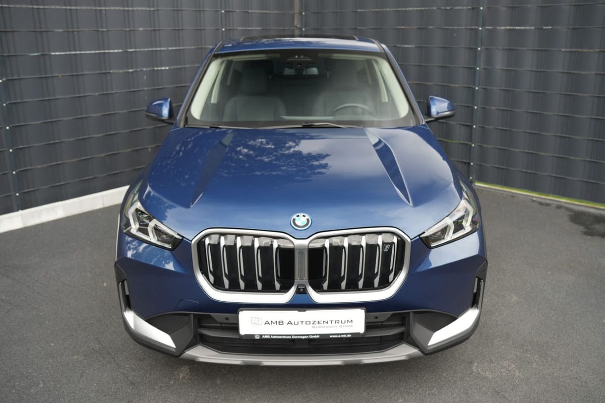 BMW iX1 30 xDrive *1.HD*PANO*HEAD-UP*LEDER*NAVI* foto 2