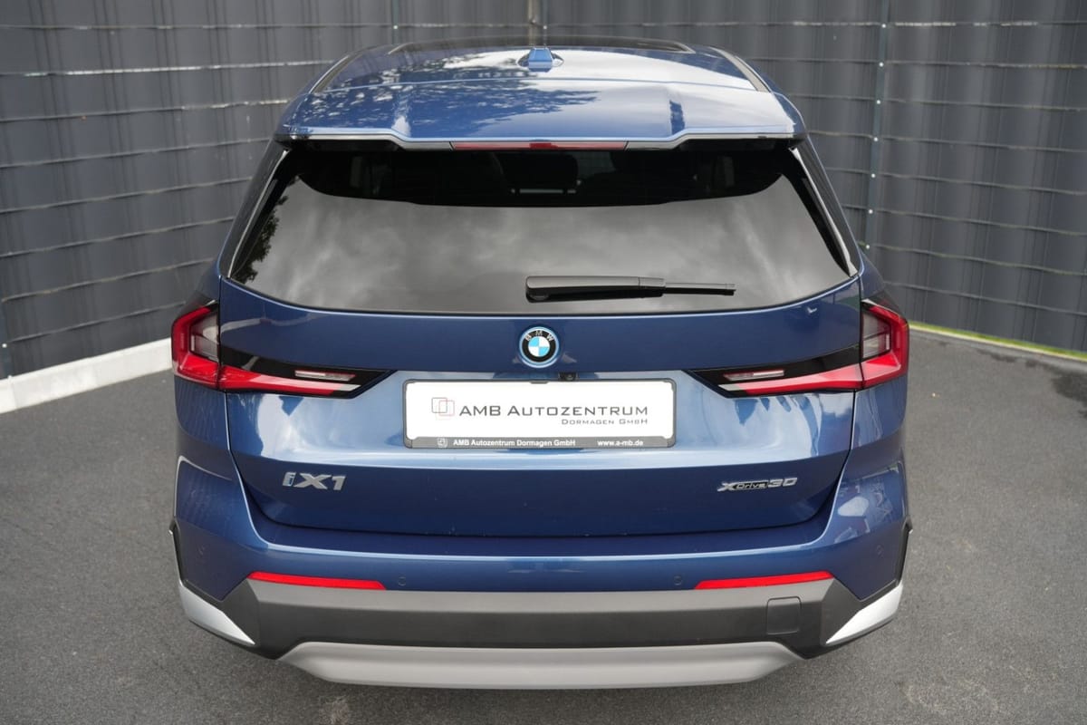 BMW iX1 30 xDrive *1.HD*PANO*HEAD-UP*LEDER*NAVI* foto 5