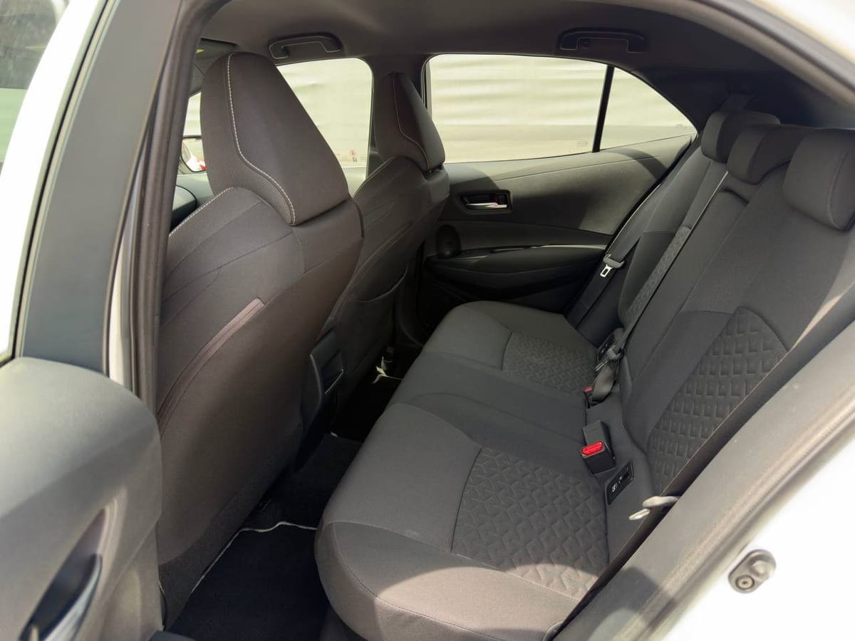 Toyota Corolla Hybrid Comfort/Autom/Xenon/NAVI foto 17
