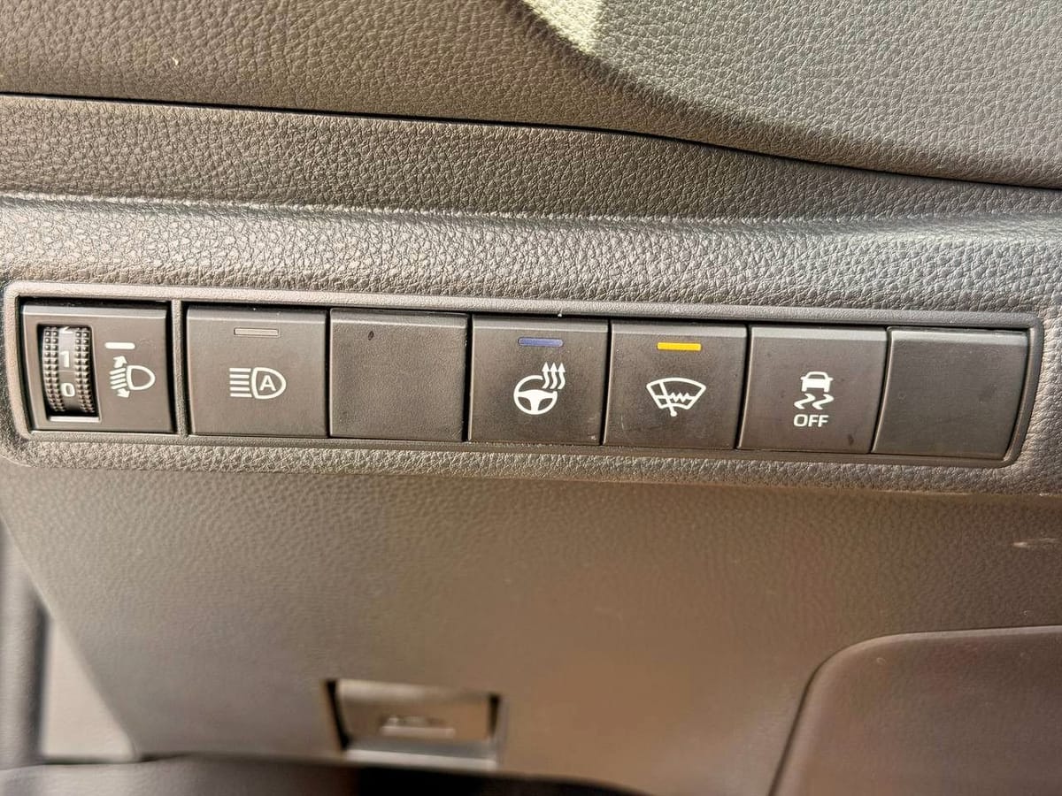 Toyota Corolla Hybrid Comfort/Autom/Xenon/NAVI foto 25