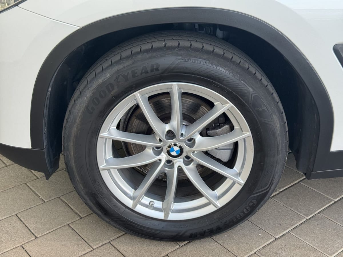 BMW X3 xDrive20d Navi.HUD.Hifi.AHK.DriveA.Komfort.SH foto 5