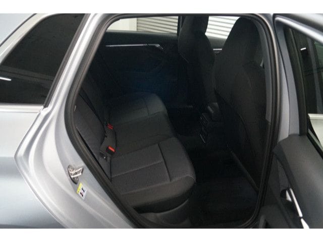 Audi A3 Sportback advanced 35 TFSI LED Scheinw. Navi foto 7