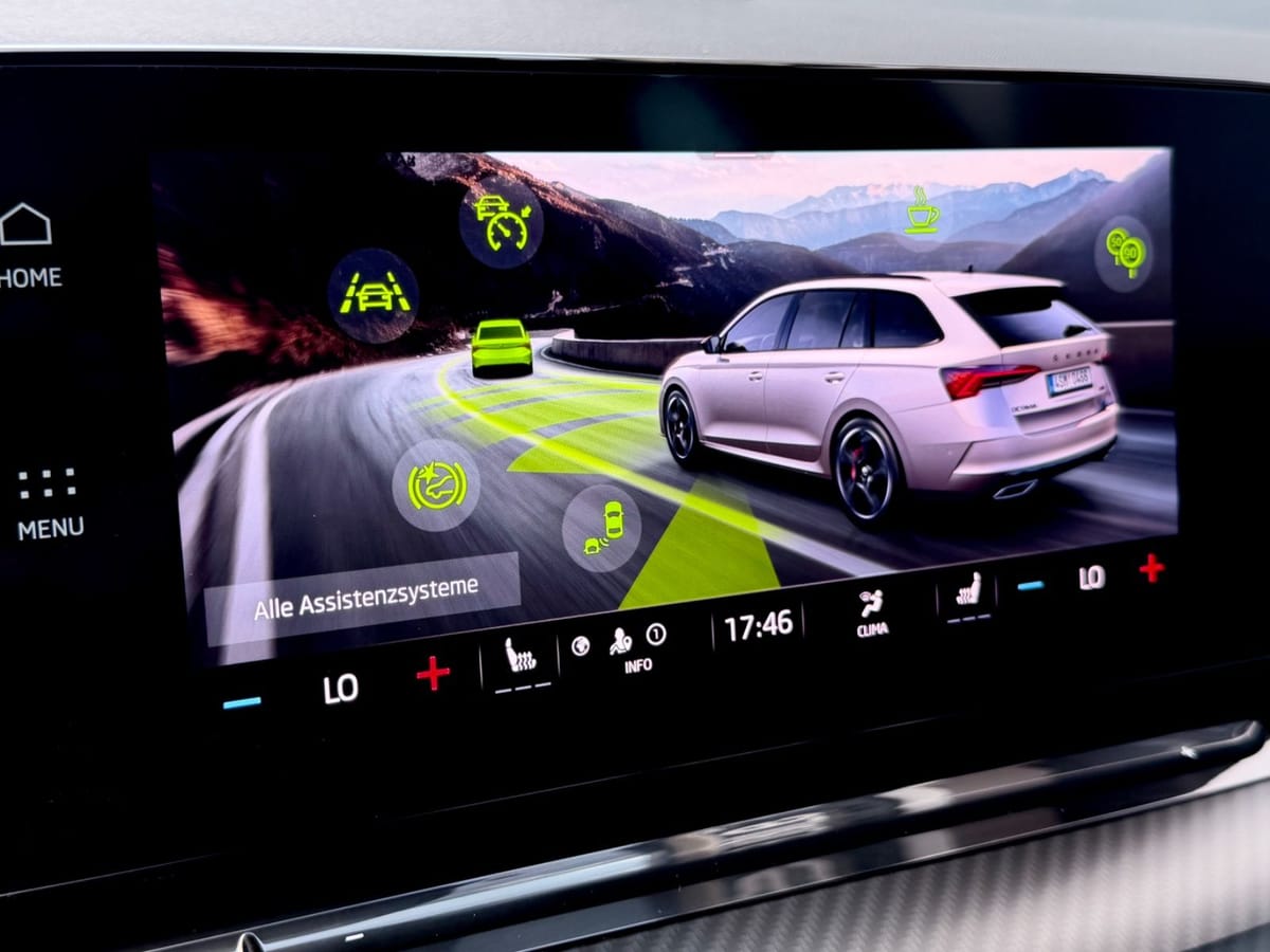 Skoda Octavia Combi RS 2.0 TSI LED ACC 360°CAM AHK foto 17