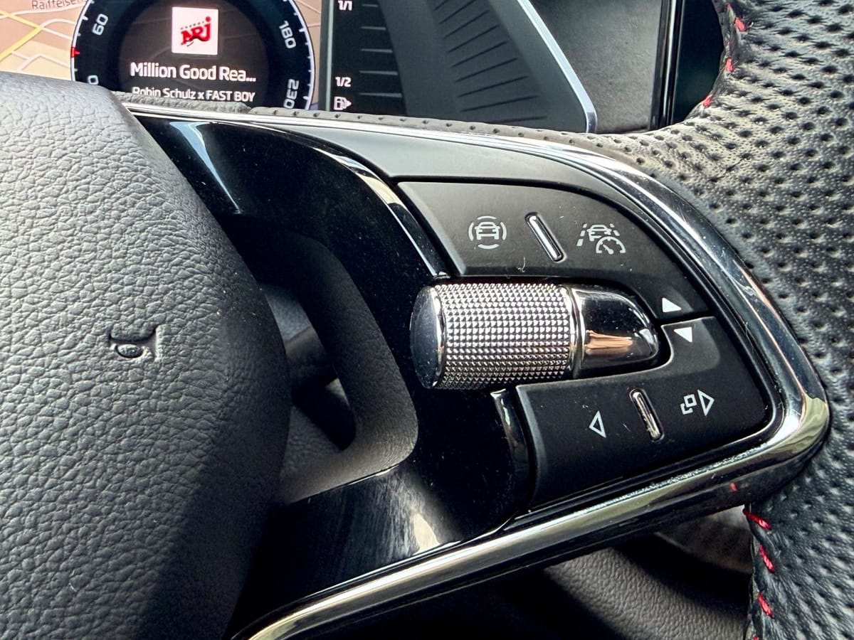 Skoda Octavia Combi RS 2.0 TSI LED ACC 360°CAM AHK foto 20