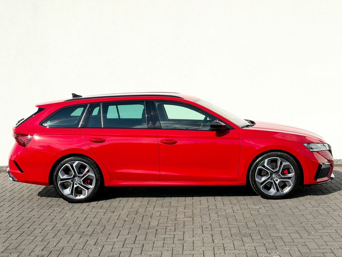 Skoda Octavia Combi RS 2.0 TSI LED ACC 360°CAM AHK foto 4