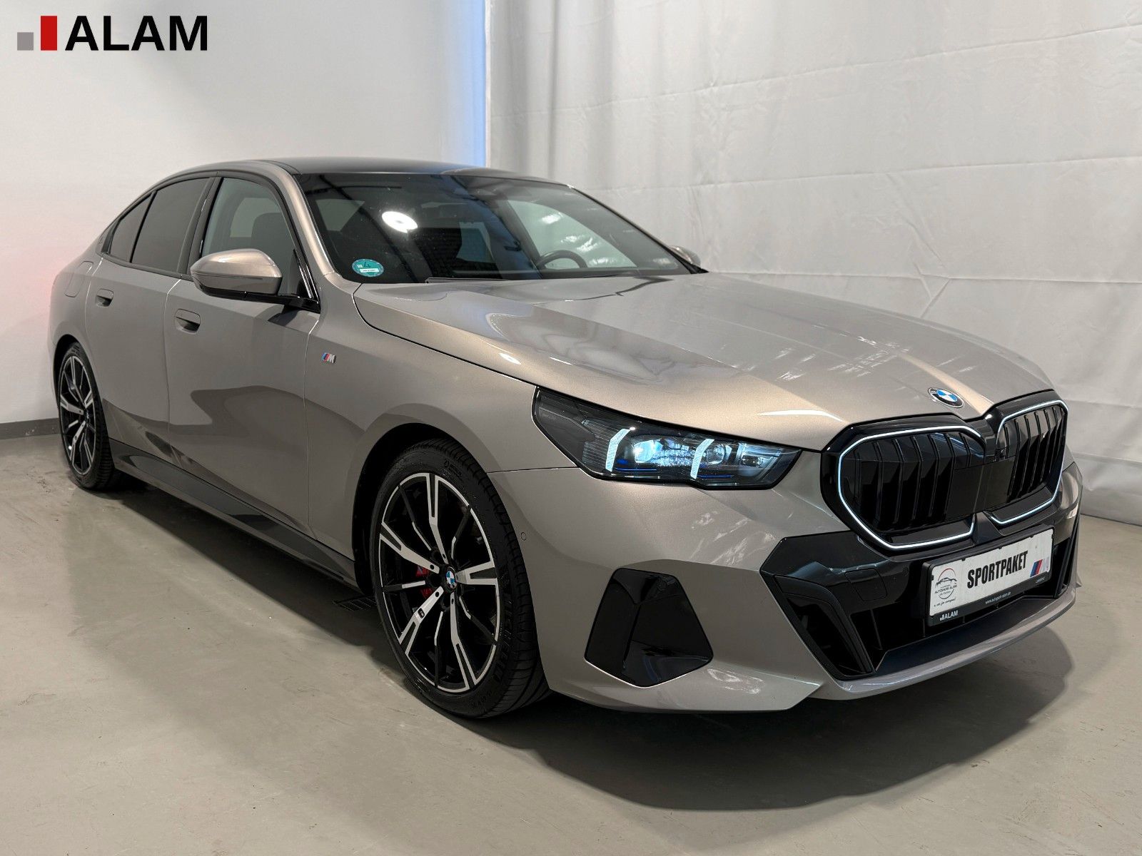BMW 540 d xDrive Lim. M Sport ACC B&W HUD Pano 360° foto 5