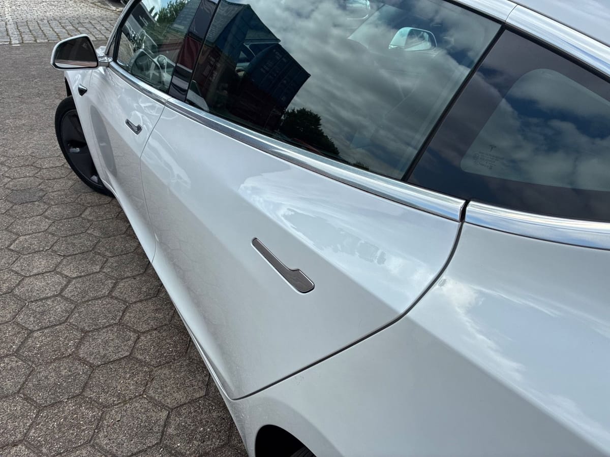 Tesla Model 3 SR+ RWD|EAP|PANO|PREMIUM|360°|SHZ|49TKM foto 6