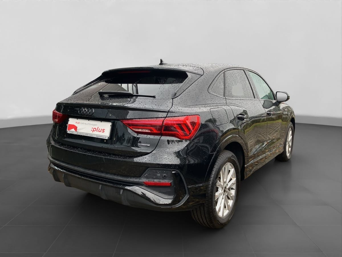 Audi Q3 Sportback 40 TDI Q 2x S LINE PANO MATRIX LM18 foto 3