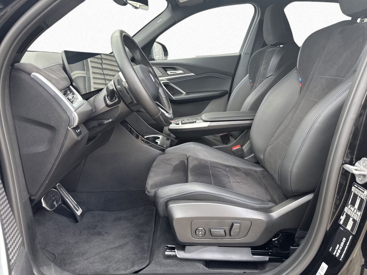 BMW X2 sDr20d M SPORT AdLED,Pano,AHK,Kam,H/K,St+Go foto 10