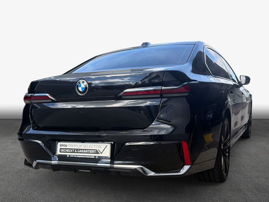 BMW 740d xDrive M-Paket Navi SHZ Alarm foto 2