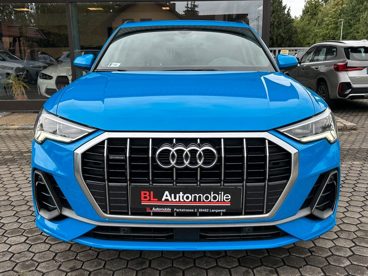 Audi Q3 45TFSI Quattro S LINE.LED.KAMERA.AHK.19 ZOLL foto 2