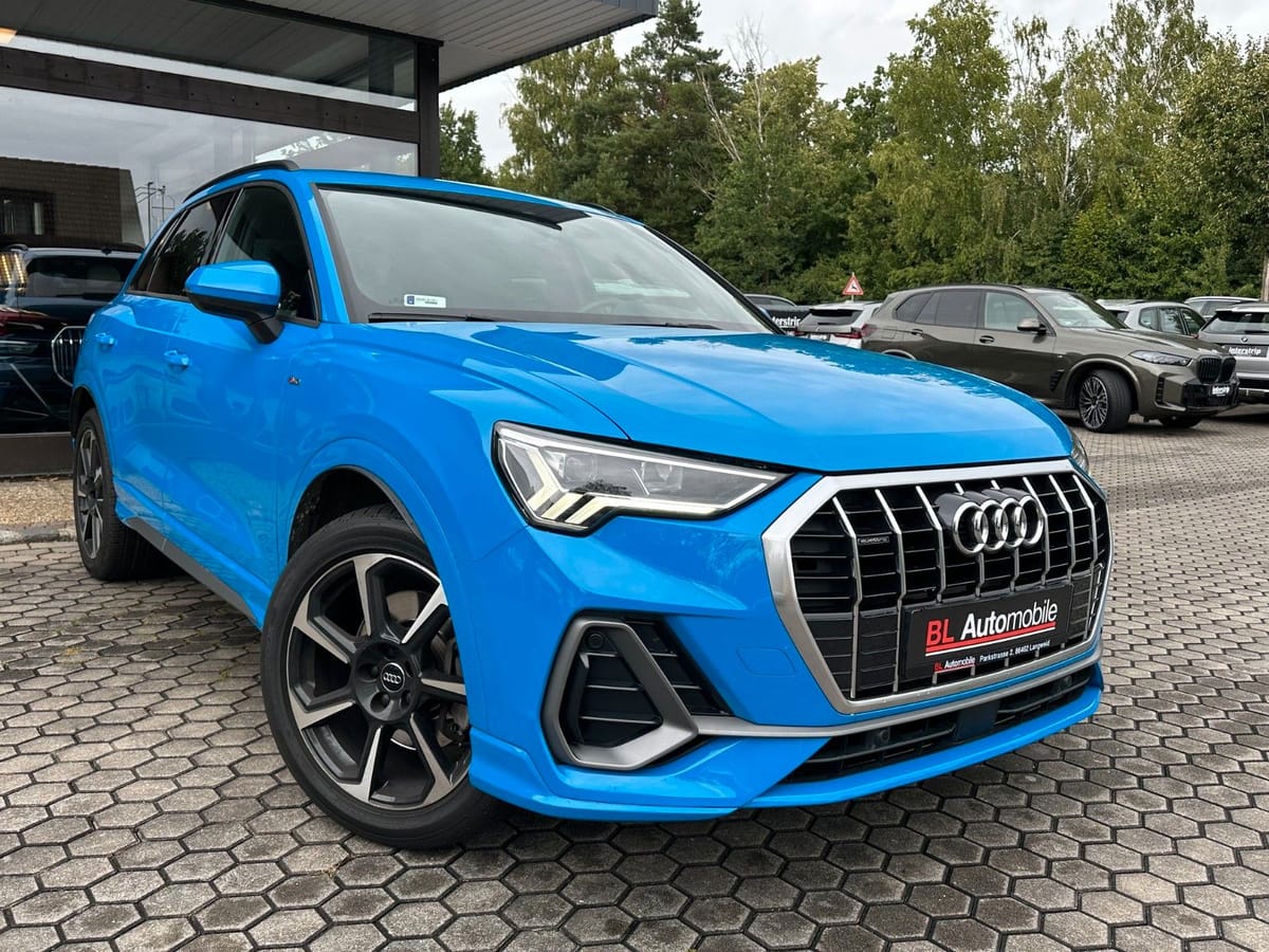 Audi Q3 45TFSI Quattro S LINE.LED.KAMERA.AHK.19 ZOLL foto 3