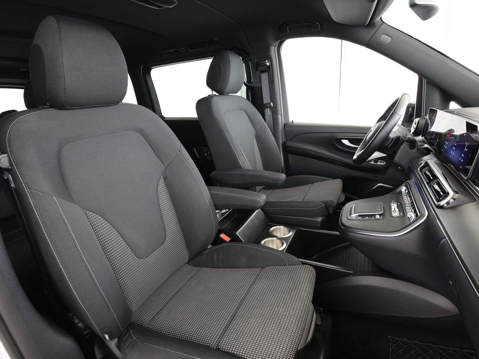 Mercedes-Benz V 250 d lang AMG-Line LED Navi AHK ACC Kamera A foto 22