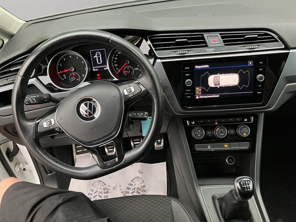 Volkswagen Touran Active 1.5 TSI 7Sitze Navi foto 14