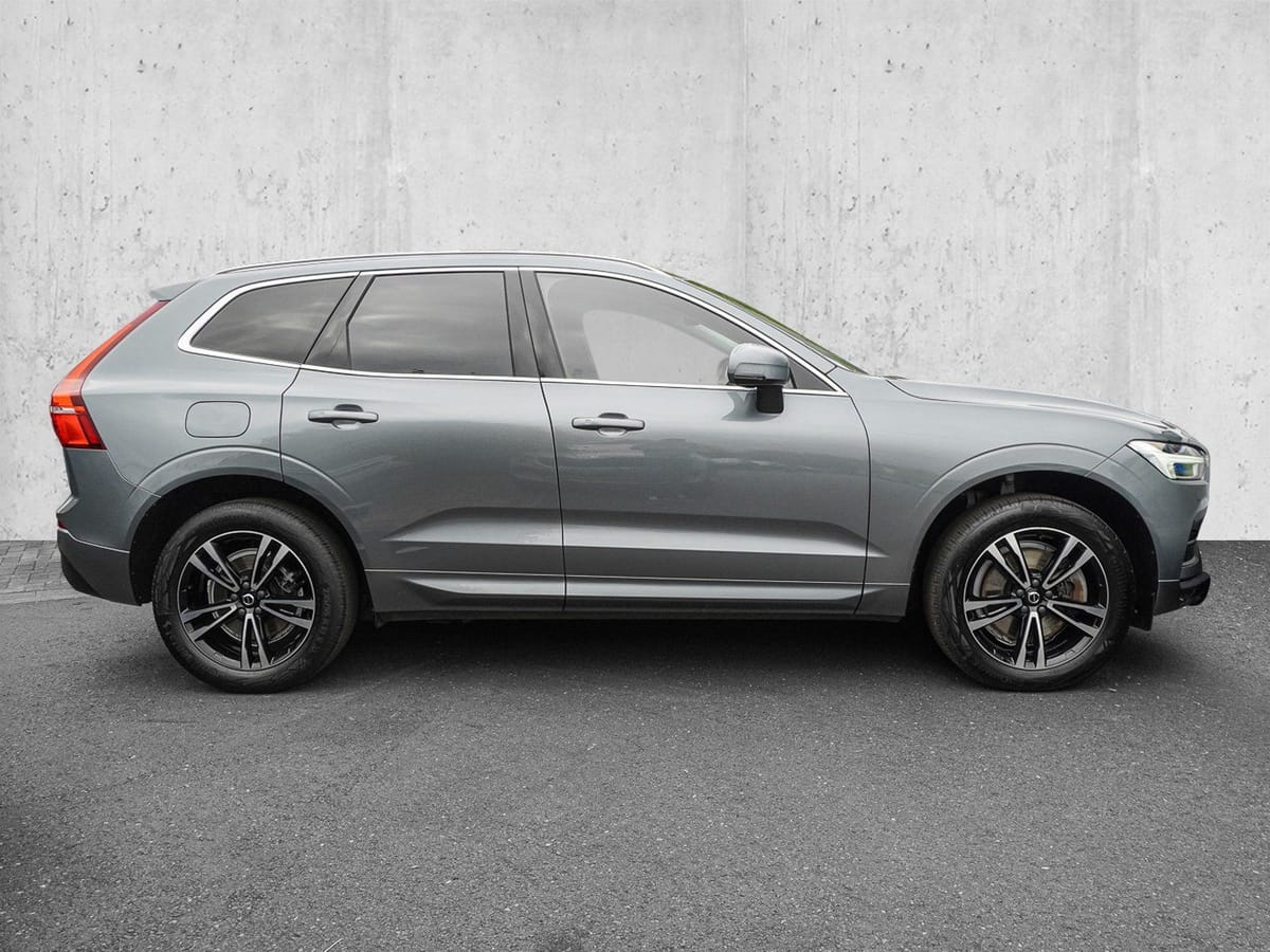 Volvo XC60 B4 D AWD Momentum Pro 19ZOLL FRONTHZG BLIS foto 5