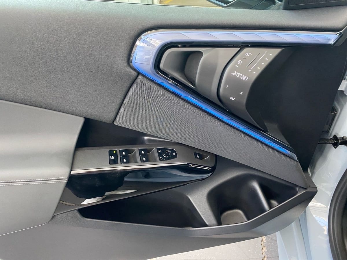 BMW X3 M50 xDrive M Sport Pro Pano DA Prof. AHK STH foto 13