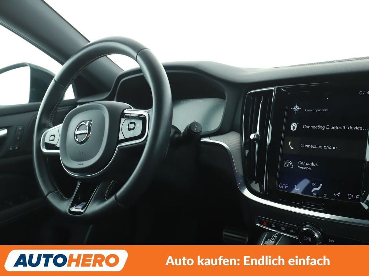 Volvo V60 2.0 T4 R-Design Aut. NAVI ACC 360CAM HK SHZ foto 13