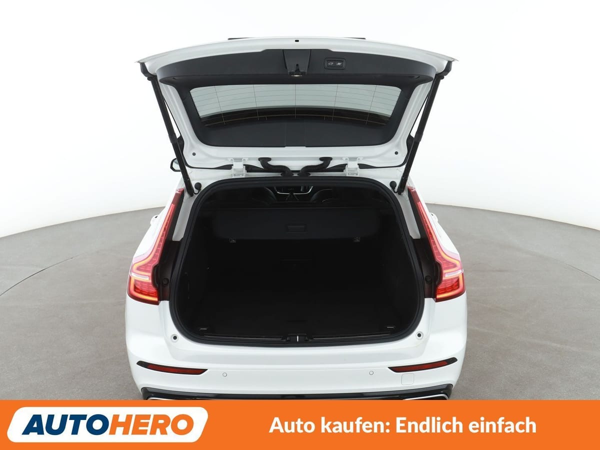 Volvo V60 2.0 T4 R-Design Aut. NAVI ACC 360CAM HK SHZ foto 17