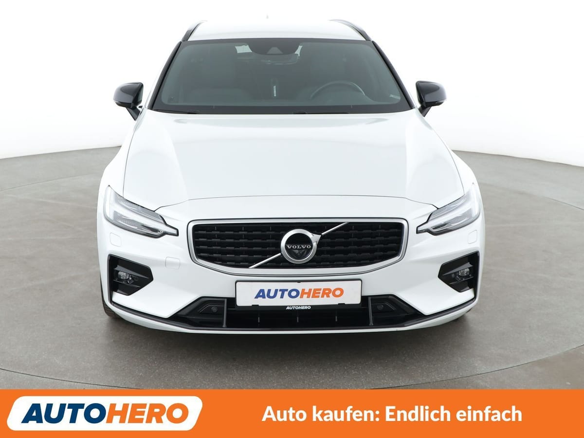 Volvo V60 2.0 T4 R-Design Aut. NAVI ACC 360CAM HK SHZ foto 9