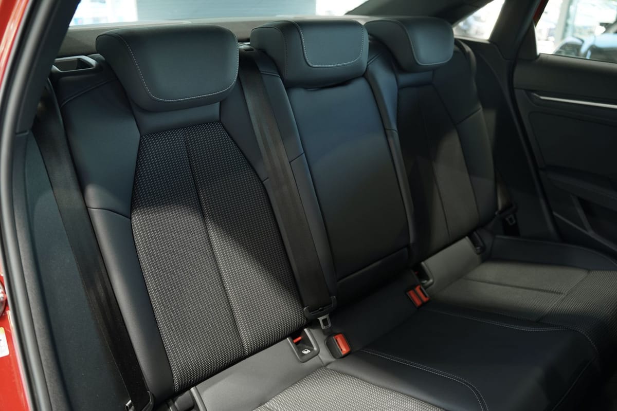 Audi S3 q. Limousine 2.H 19 Virtual B&O Schale foto 22