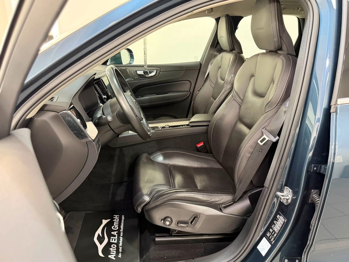 Volvo XC60 Inscription AWD AHK 360°Kamera Vollleder foto 18